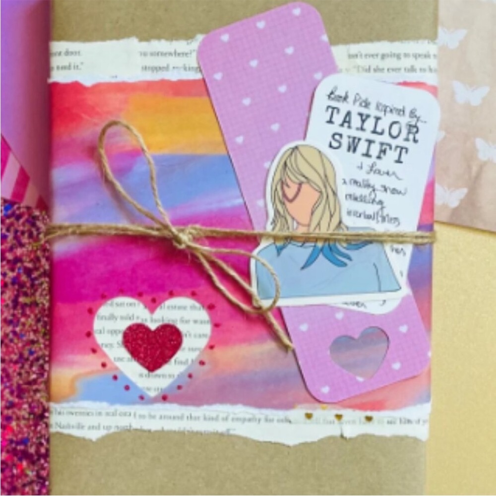 Taylor Swift Blind Date Book – Lover Era -Favorite Song / genre